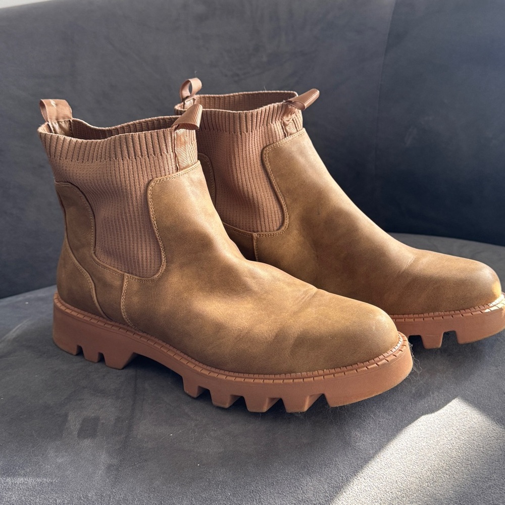 Bull Boxer Brown Ankle Boots with Chunky Sole
